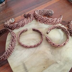 Gelang Tembaga Cantik
